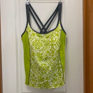 Woman’s Land’s End, Swim Tankini, size 20W, color green & gray.
